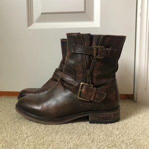Treasure & Bond Brown Leather Fashion Ankle Boot